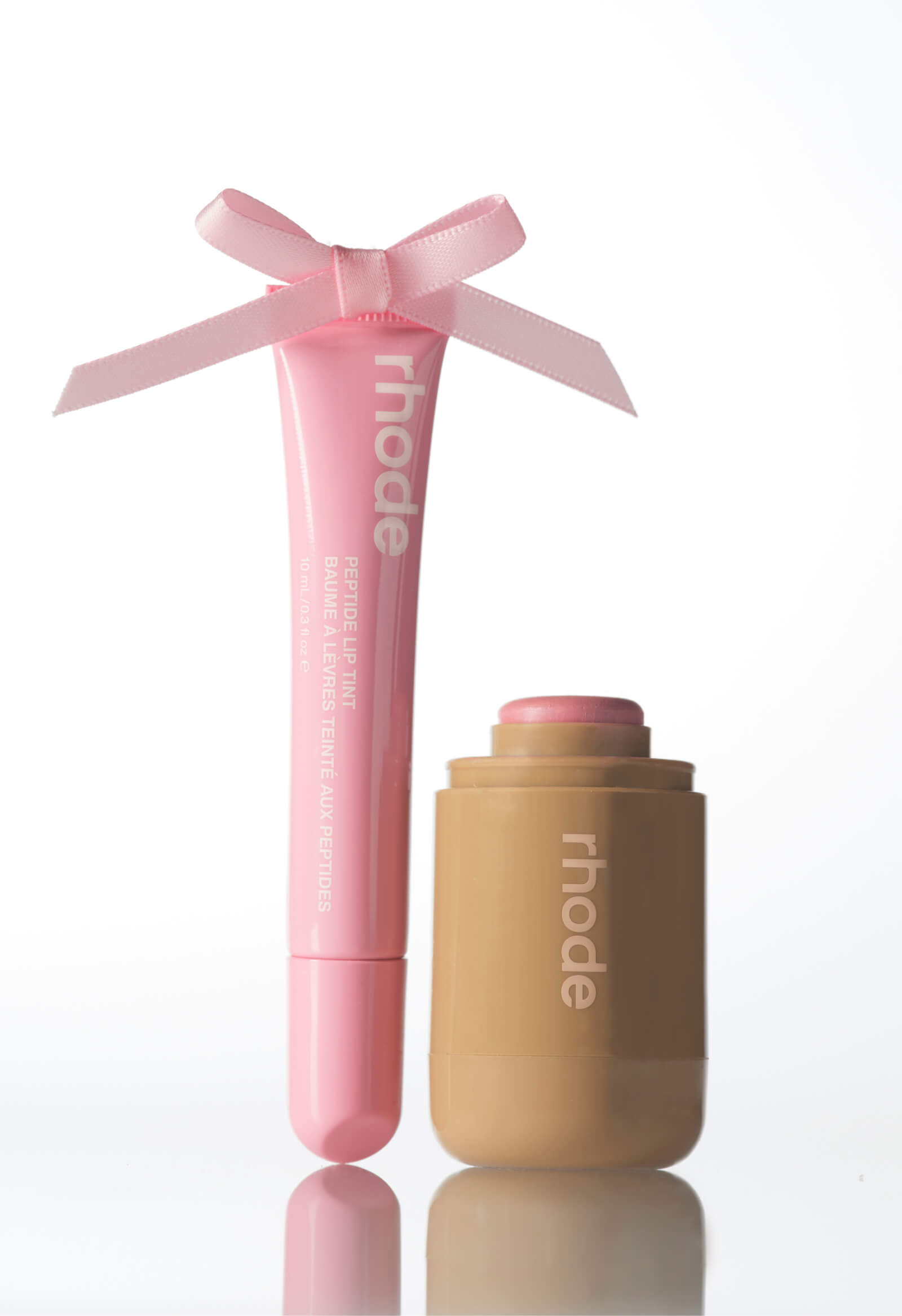 the duos piggy + ribbon